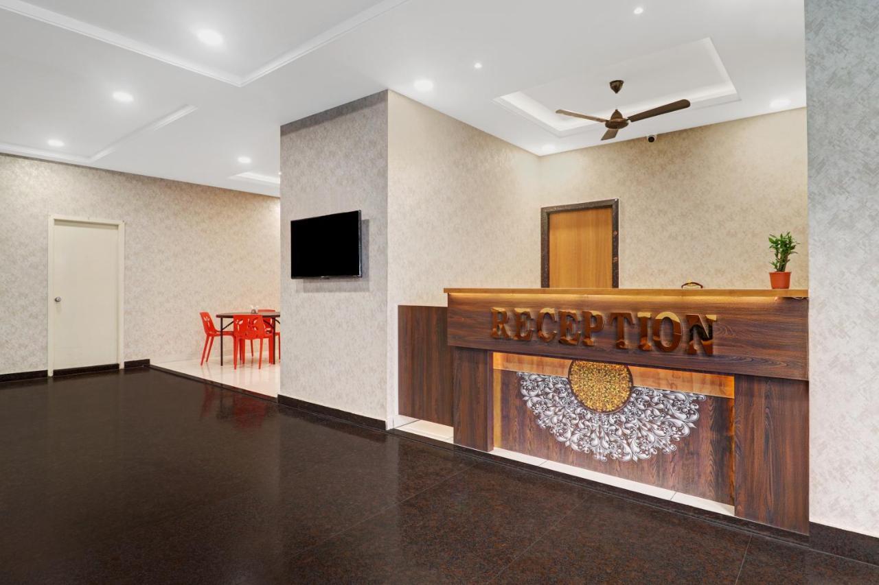 Treebo Virat Residency, Us Consulate Otel Haydarabad Dış mekan fotoğraf